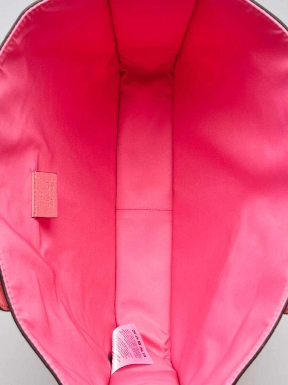 Gucci Pink/Yellow Coated Canvas Rainbow "Loved" Children's Tote Bag - Picture 10 of 12